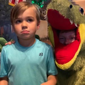 Meet your Posher, Renee